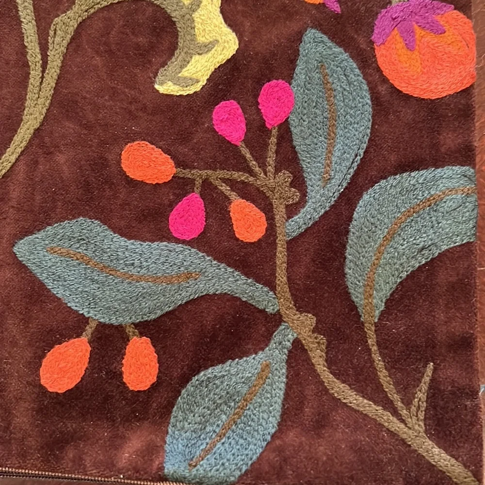 New Crate & Barrel browns velvet pillow cover floral embroidered 17.5”x17.5”